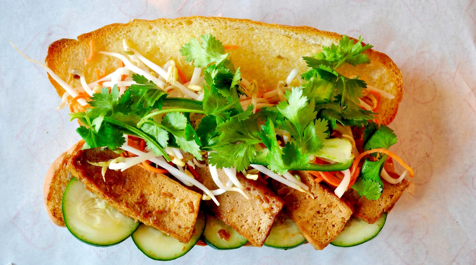 Tofu and vegan ginger chick’n